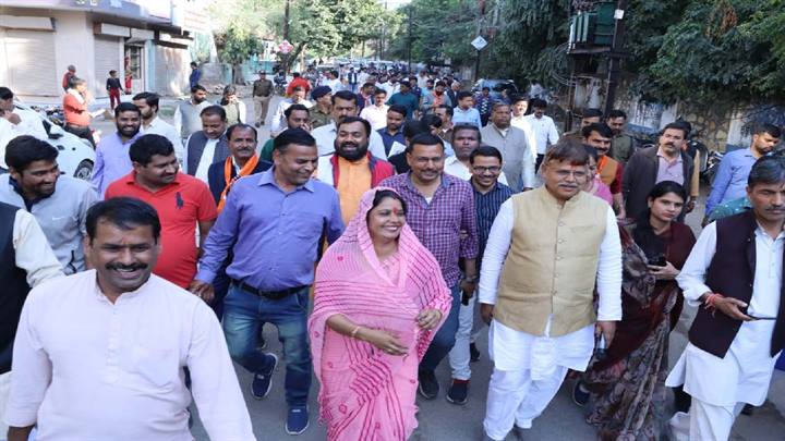 जनसेवा ही मेरा उद्देश्य है - ऊर्जा मंत्री श्री तोमर